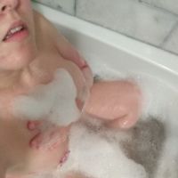 Bubble Bath tsankatsats
