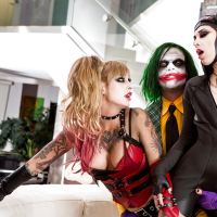 Kinky cosplay pornstars Aiden Ashley and Kleio Valentien sucking dick
