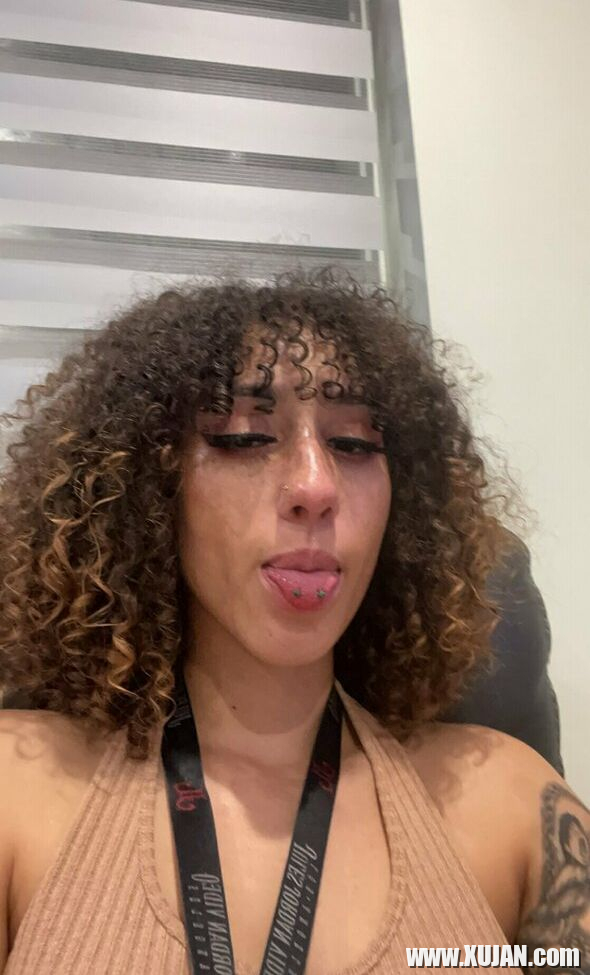 Kira Perez nude - Photo #696499