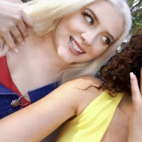 Two horny coeds Gia OhMy and Willow Ryder sharing one huge black shaft