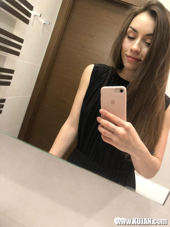 I got myself a mirror for hot nudes - Photo #705633