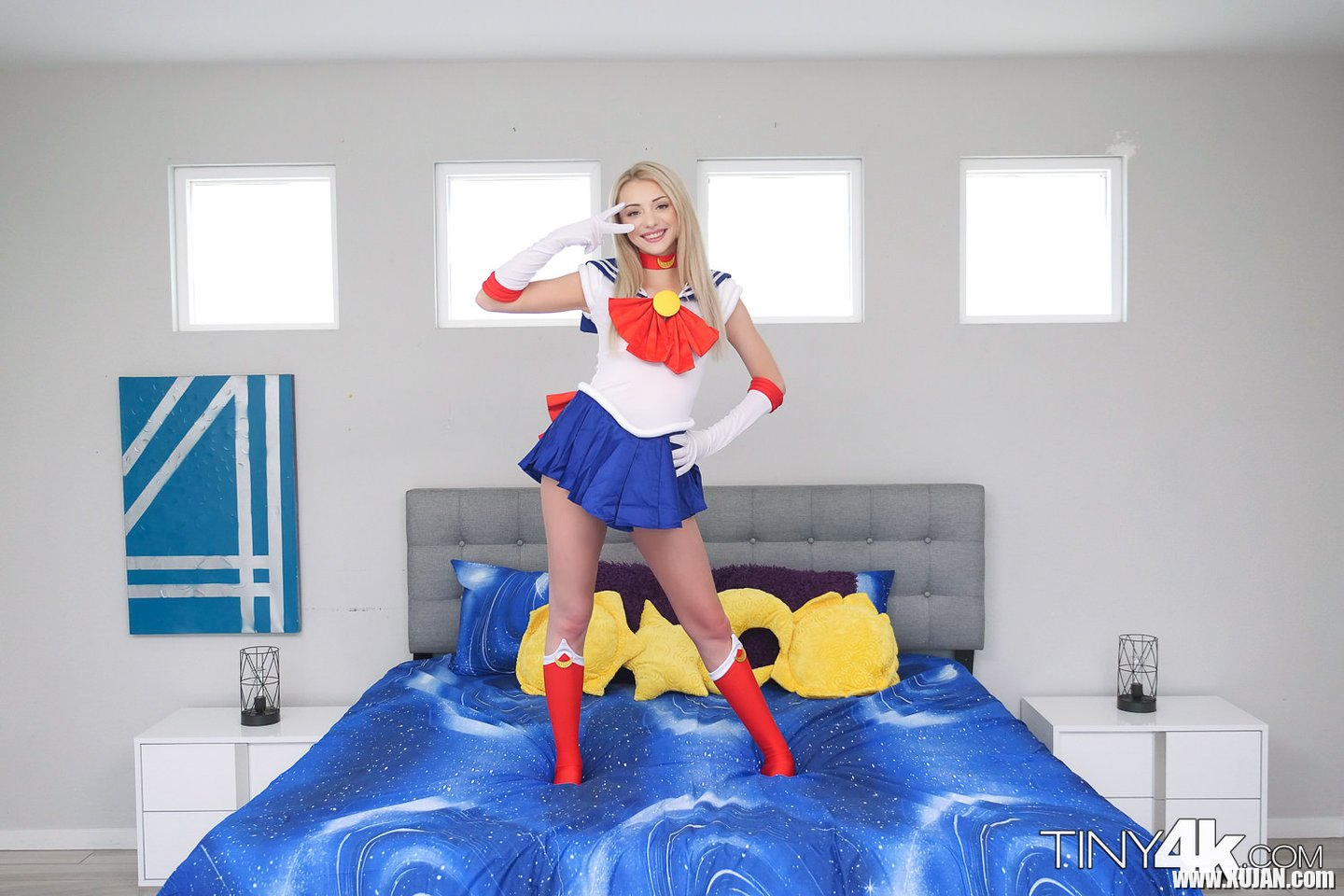 Playful petite blondie Cecelia Taylor gets plugged with a king size shaft - Photo #706226