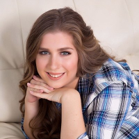 Alex Knows All the Ways to Make Herself Cum Hard