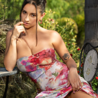Smoking hot Hailey Rose takes off her bikini and shows her big boobs