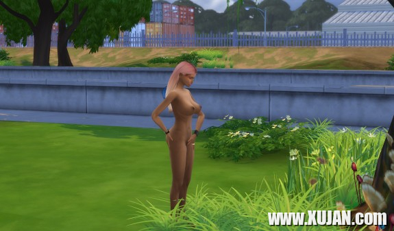 Finger fuck in the garden - Photo #722368
