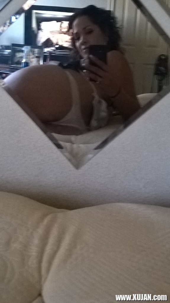 fuckin around - Photo #725350