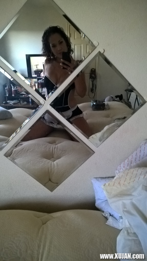 fuckin around - Photo #725351