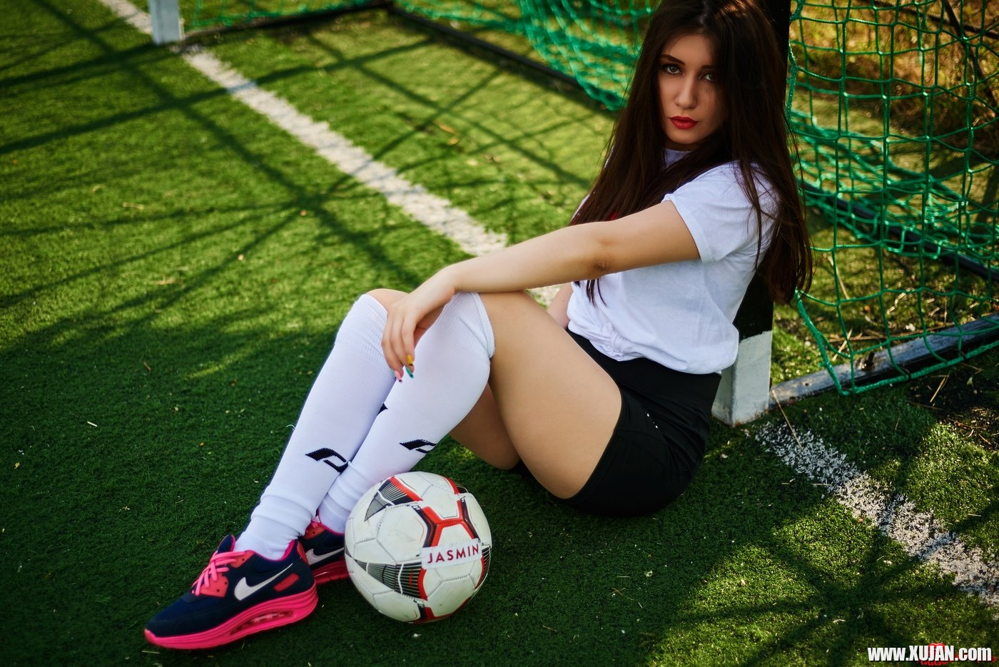 Lovely Anastasia Lipov teasing with her irresistible body - Photo #725790