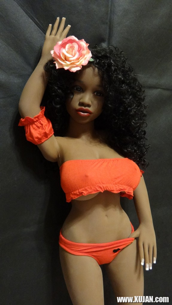 Ebony in red lingerie - Photo #727332