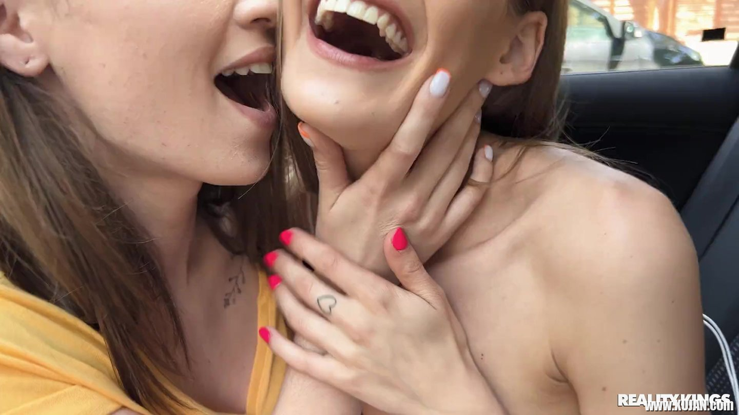 Lustful beauties Tiffany Tatum and Kate Quinn sharing same big shaft - Photo #731560