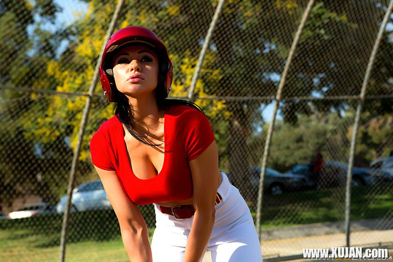 Porn Star Audrey Bitoni fucking her Baseball Buddy - Photo #742703