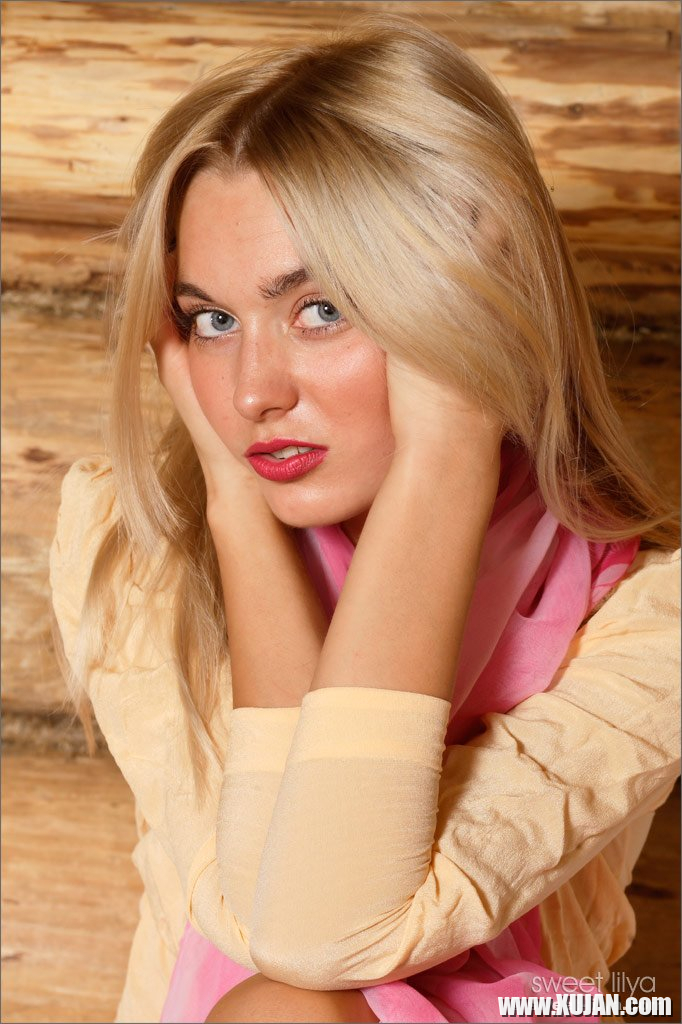 Sweet Lilya teases with pussy in a wooden cabin - Photo #744869