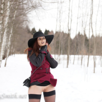 Redhead Jeny Smith showing off her nice tits outdoors