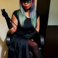 Femdom Mistress Annessix Reign Femdom MindBreakers
