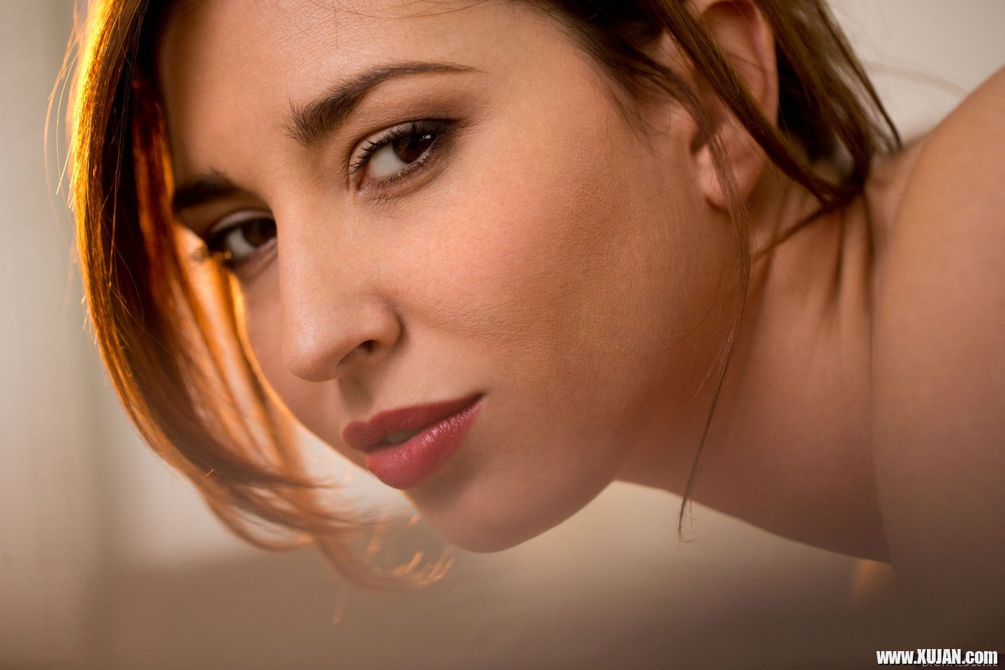 Erotic Babe Shay Laren takes off her red Underwear - Photo #756502