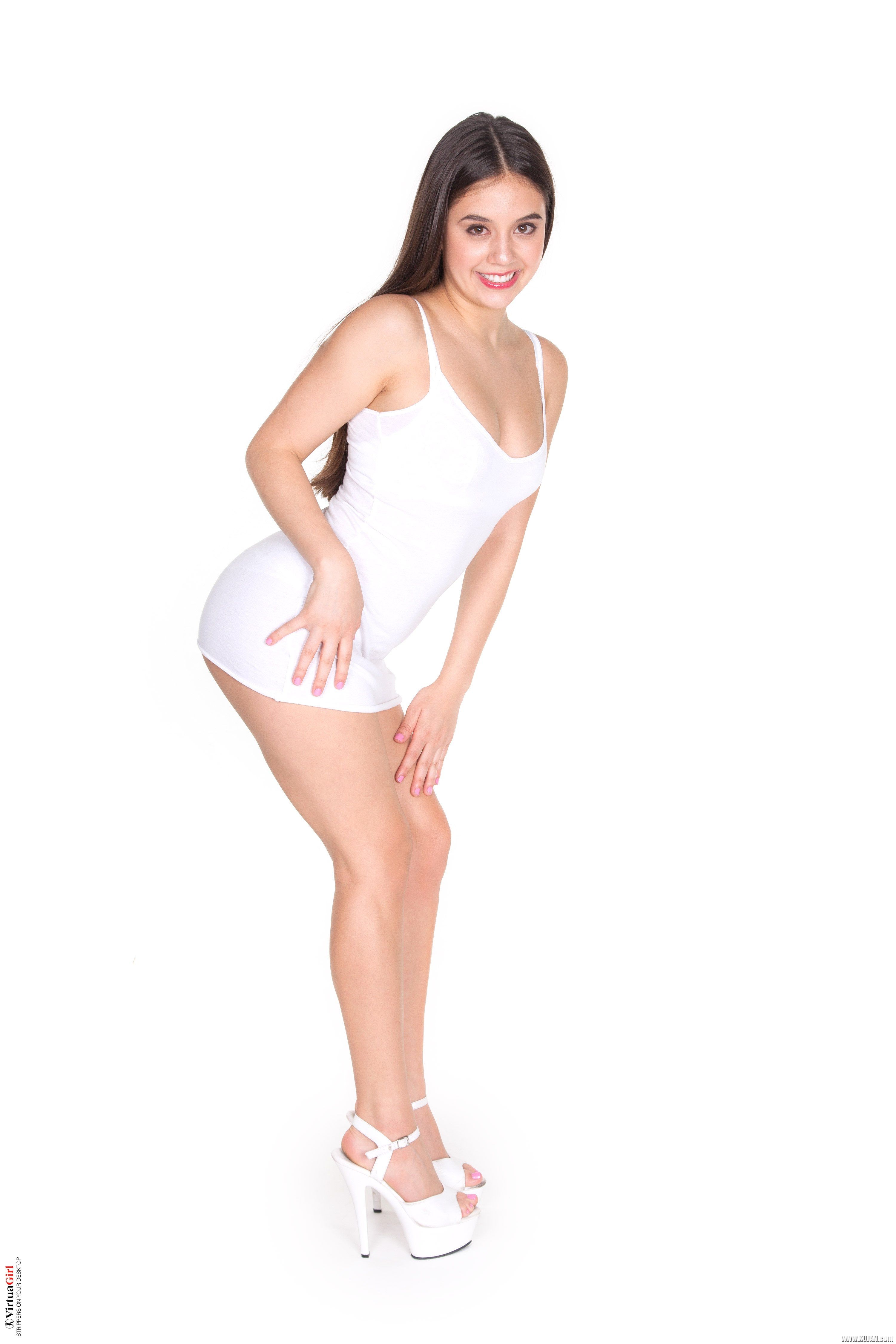 Sweet and Petite - Photo #766617