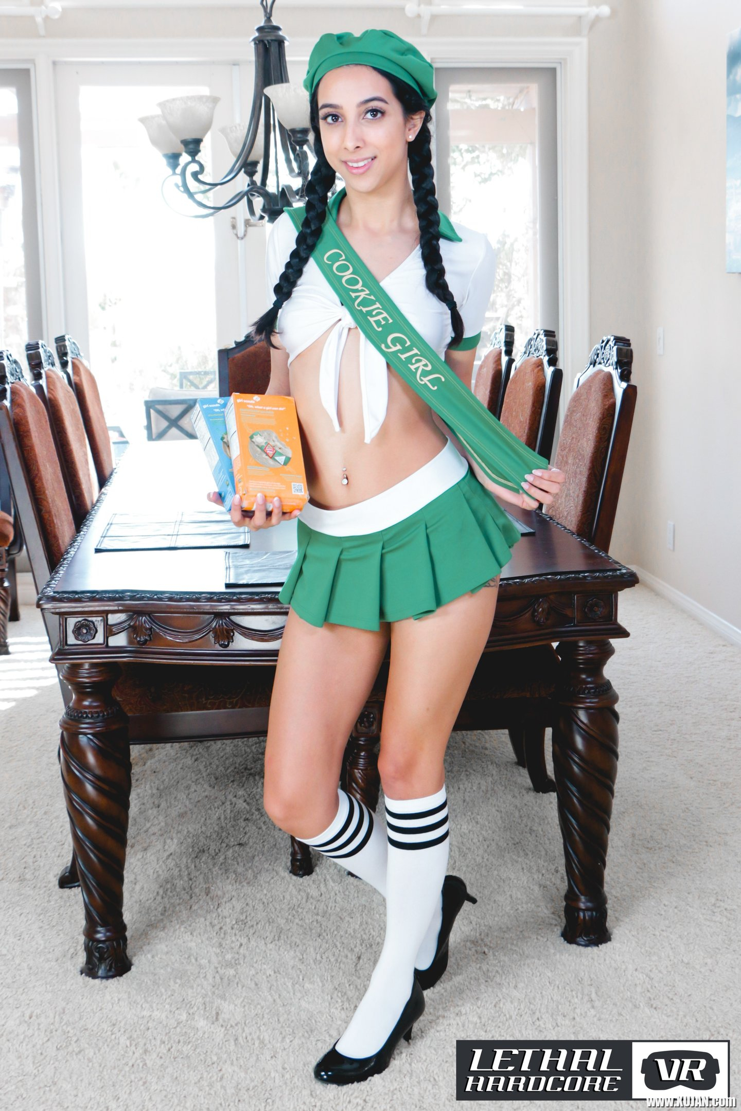Cookie girl Kiarra Kai gets a severe fucking - Photo #767124