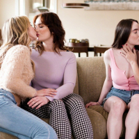Slutty chick Aiden Ashley masturbates with three babes on the couch