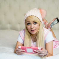 Ava Sinclaire Gamer Tits
