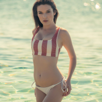 Serena Wood removes her Clothes and takes a Swim