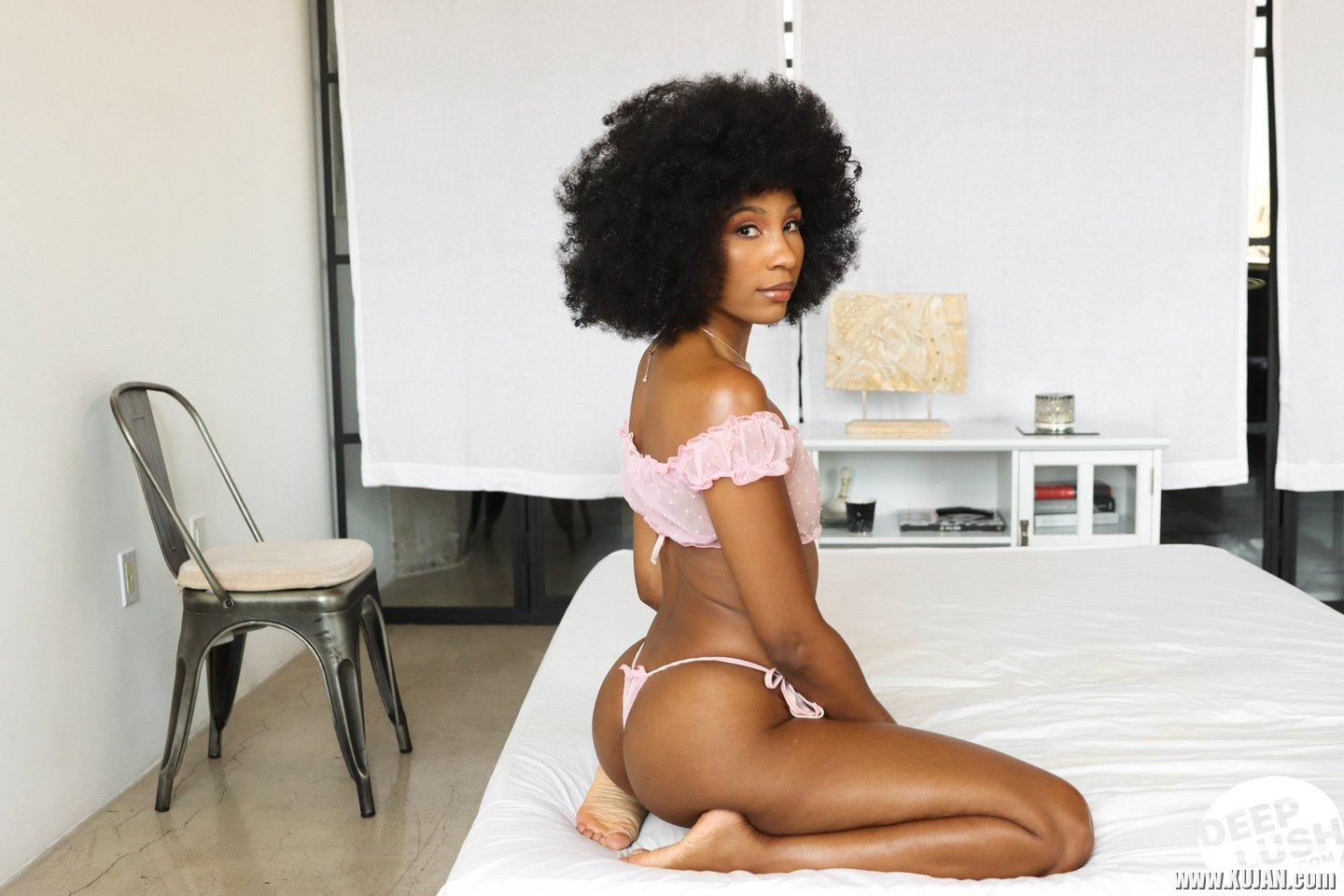 Gorgeous ebony Olivia Jayy enjoys getting banged by a big white cock - Photo #789215