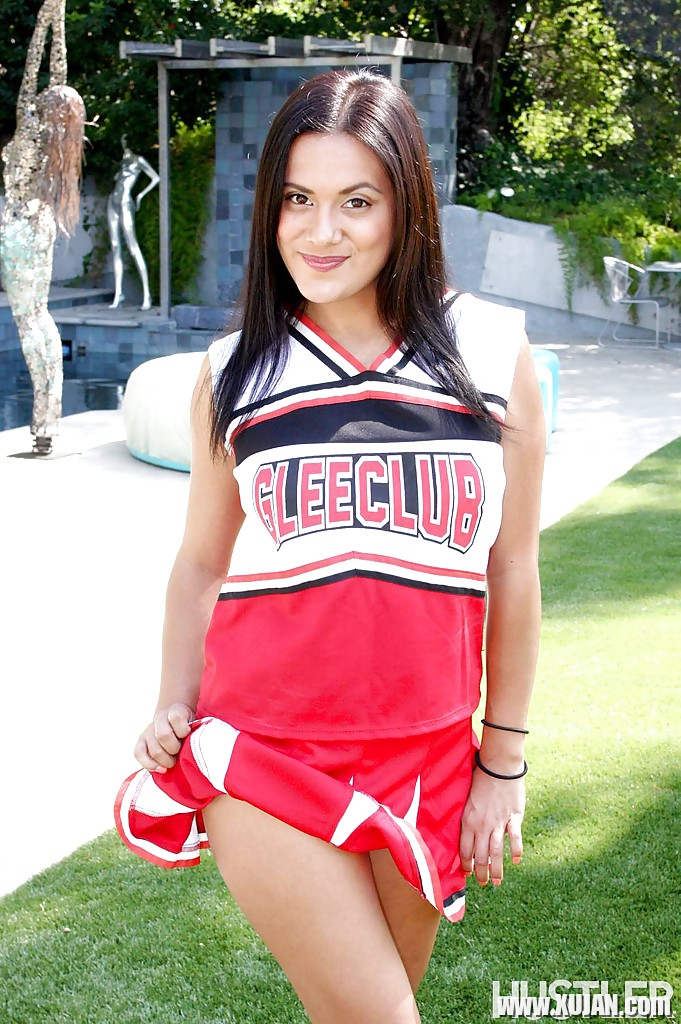 Young cheerleader babe Selma Sins sliding a finger inside warm cunt - Photo #795578