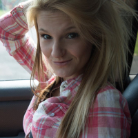 Hot Hitchhiker Hope Harper gets fucked in a Car