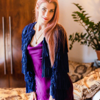 Shona River slips out of purple nighties before sucking and fucking a guy