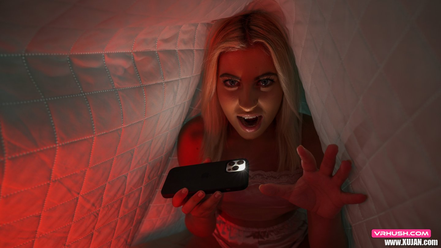 Blonde with blue eyes Lilly Bella taking cock in POV - Photo #799046