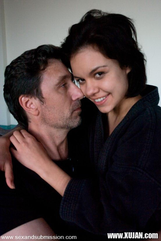 Dark haired girl fucked hard while she bondaged by master - Photo #801809