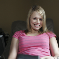 Young babe Heather Starlet takes off her jeans to show her wet holes