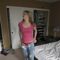 Young babe Heather Starlet takes off her jeans to show her wet holes