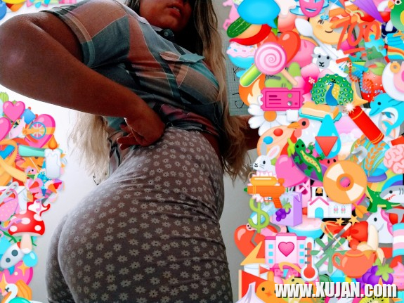 Nerkayatsnum enq NC neri sireli tmblik PAWG Kyla Bloom Curves y - Photo #820994
