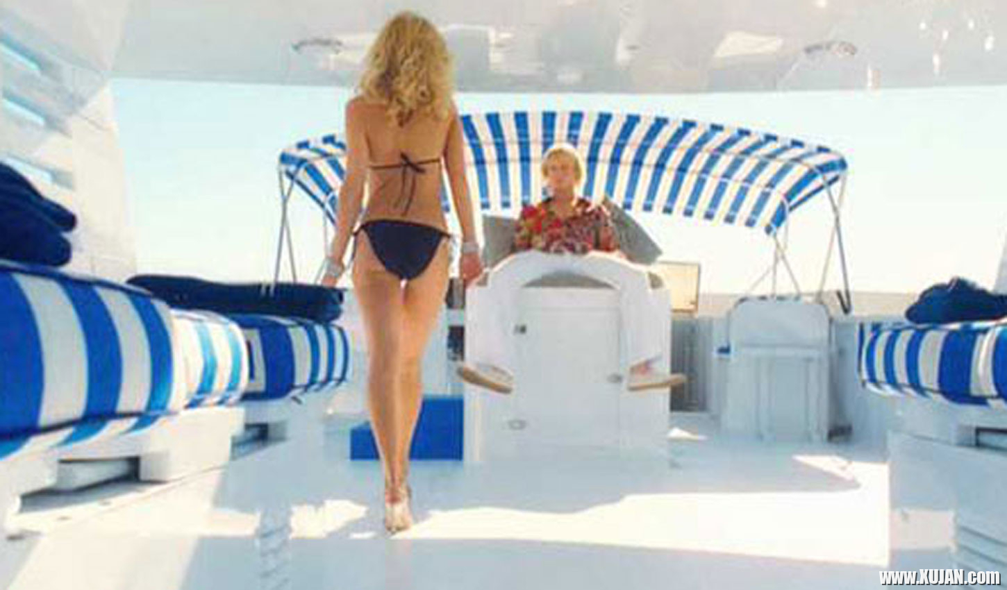 Kate Hudson nude tits and great bikini ass - Photo #824645