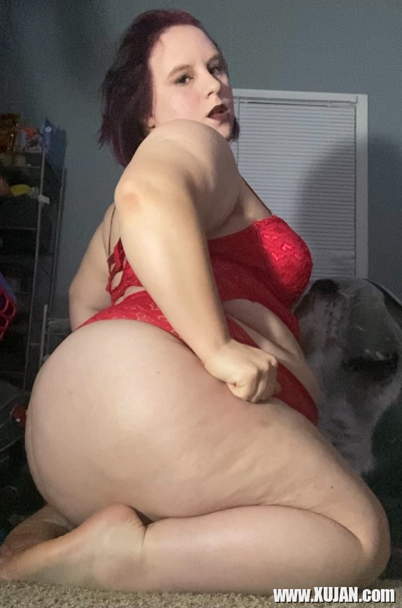 Seqsual MILF Karmirov - Photo #824947