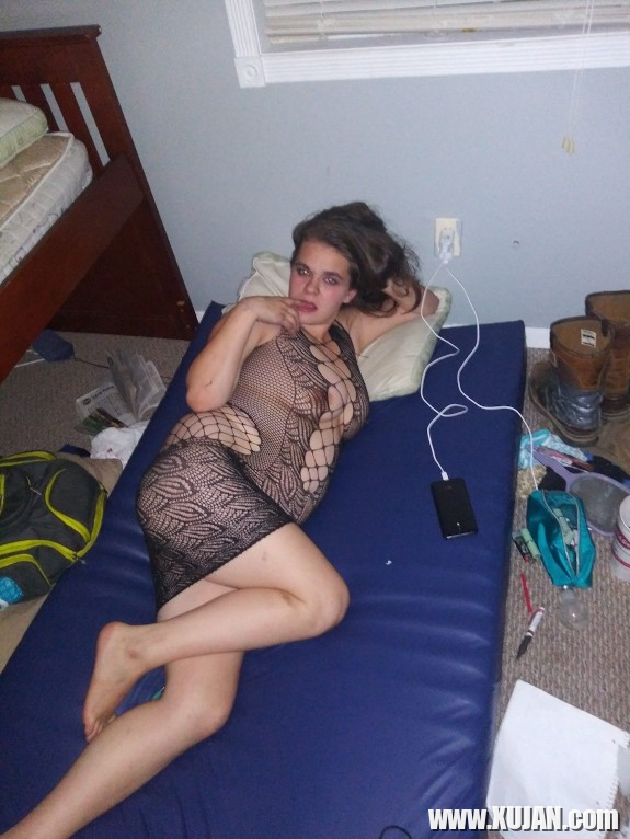 Geghetsik pesatsun tsutsadrum e apranqnery - Photo #831985