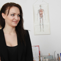 Fetish brunette Belle spreading her cute skinny pussy at the gyno doc