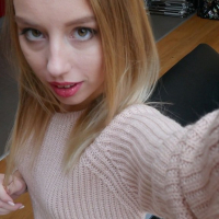 Kira Thorn treats her boyfriend with hot nudes