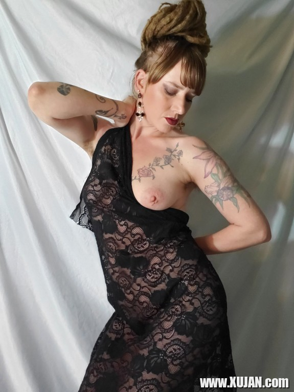 Black Lace Strip qunum - Photo #855547