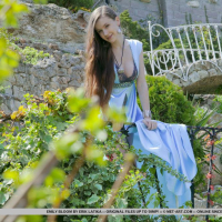 Emily Bloom bares her flawless body by the rocks