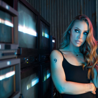 Busty blonde babe Nicole Aniston exposes her exquisite naked body