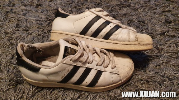 Enji Linqsy krel e Adidas Superstars y - Photo #865549