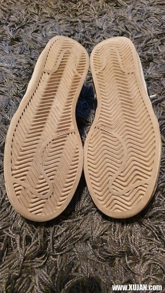 Enji Linqsy krel e Adidas Superstars y - Photo #865552