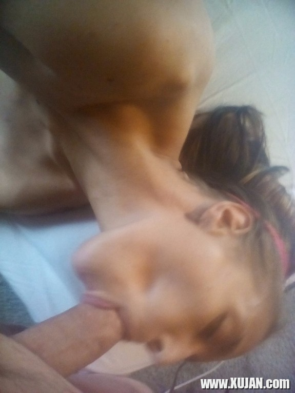 jahel milfy tstsum e hubbys dick y ev darnum krem - Photo #871876