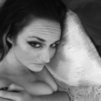 B W BedroomSelfie Zhamants
