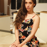 Kinky brunette Ziggy Star teases with her body
