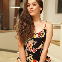 Kinky brunette Ziggy Star teases with her body