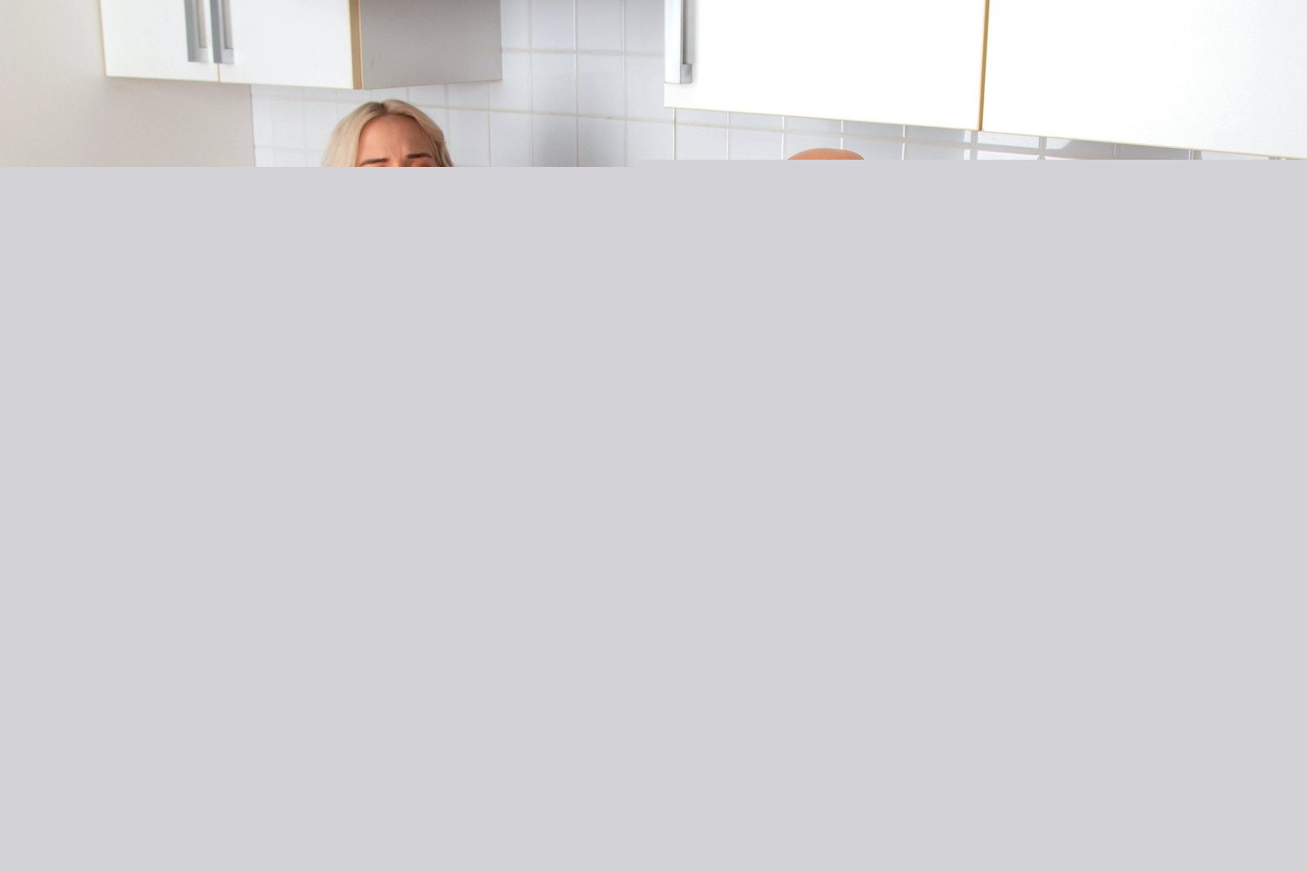 Gorgeous chick Sharon White having fun with a dildo in the kitchen - Photo #874896