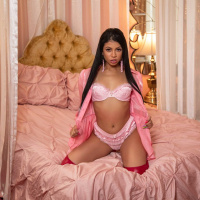Veronica Rodriguez reveals sexy Body in Lingerie