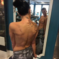 Hot MILF Texas Patti showcases her body in horny photoshoots